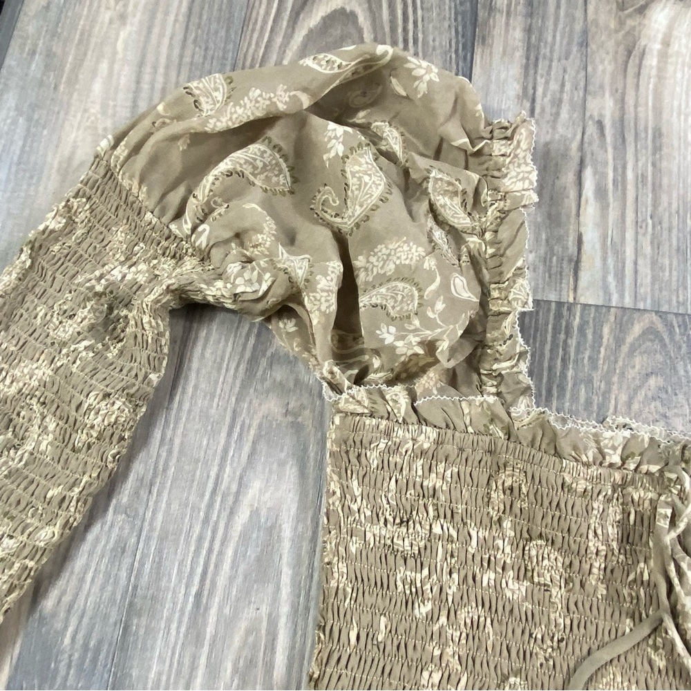 COPY - HANSEN&GRETEL Adorable paisley dress on or of shoulder puff sleeve. - Picture 7 of 14